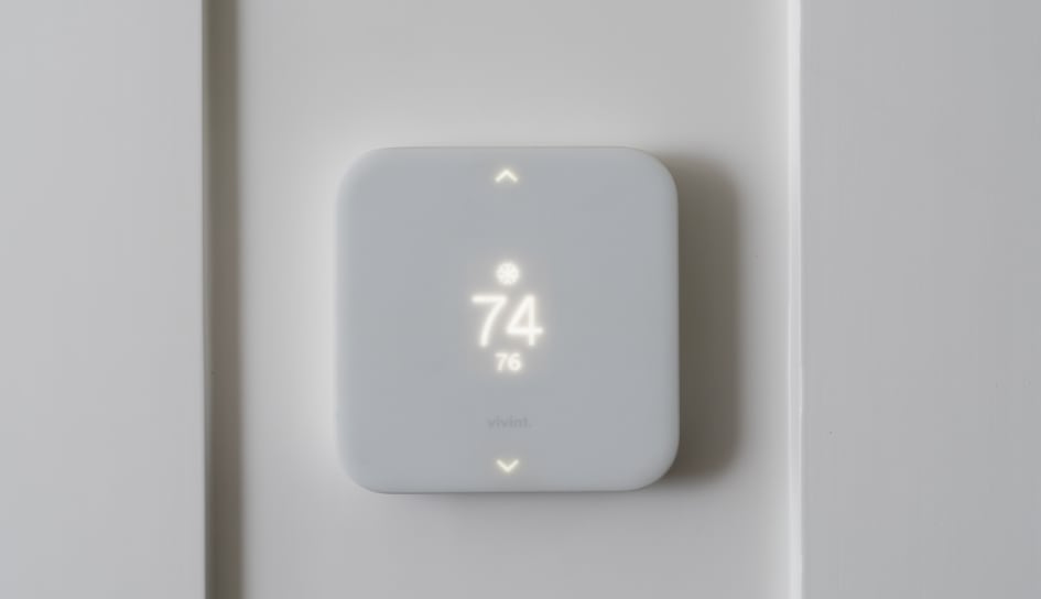Vivint Manhattan Smart Thermostat